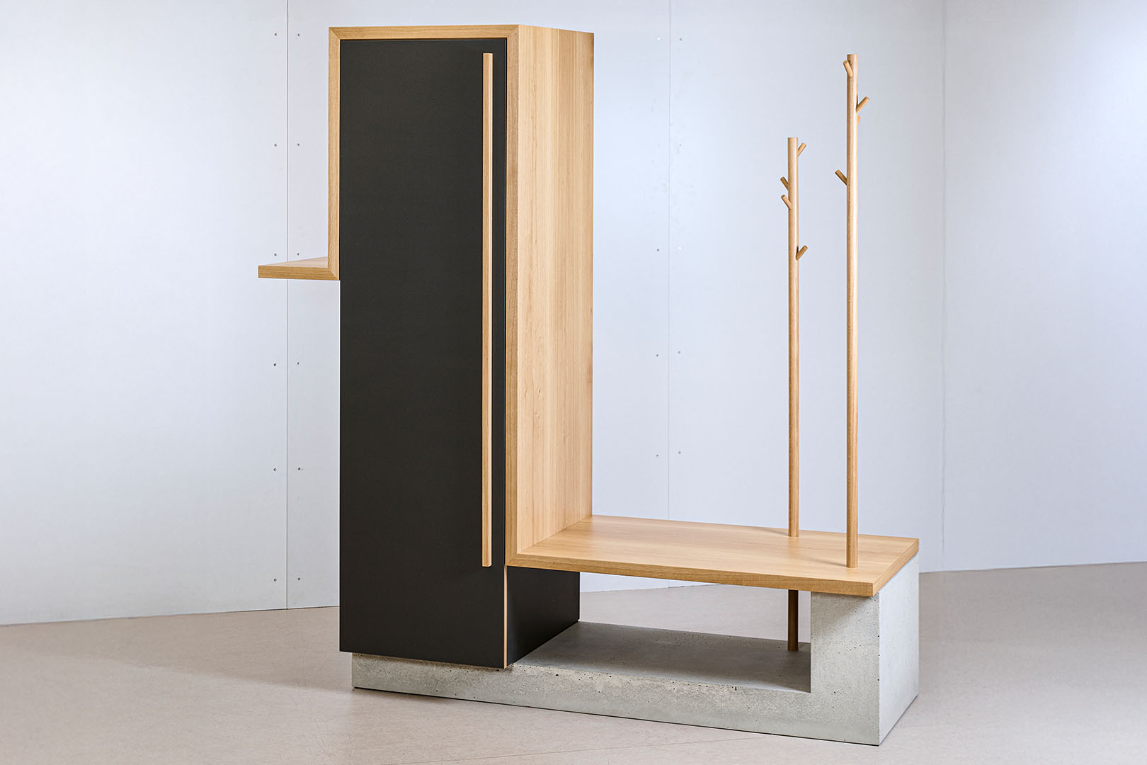 Garderobe Massivholz